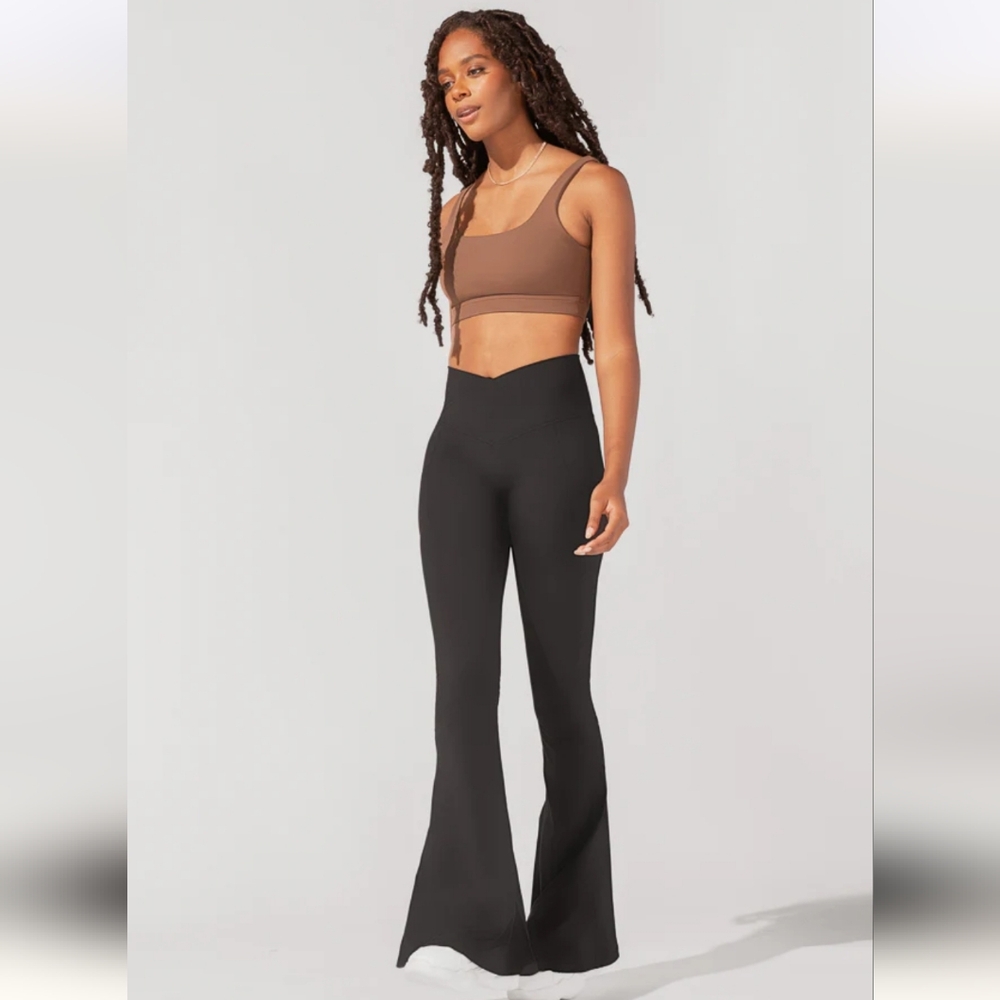 Crisscross Hourglass Bell Bottom with Pockets - Black